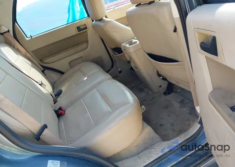 2011 Ford Escape Xlt z USA, uszkodzony, nr VIN 1FMCU0D70BKA44897